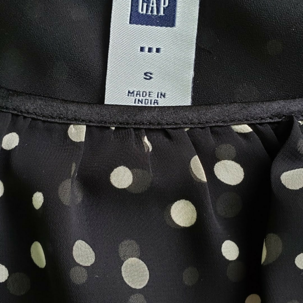 GAP Polka Dot Ruffle Top - Picture 3 of 3